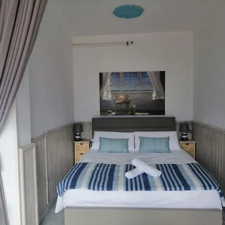 Διαμέρισμα Unique View With Wifi