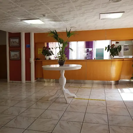 Unique View With Wifi Apartment